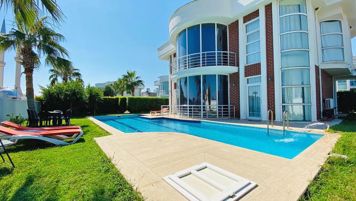 Image No.5-Villa / Détaché de 4 chambres à vendre à Belek