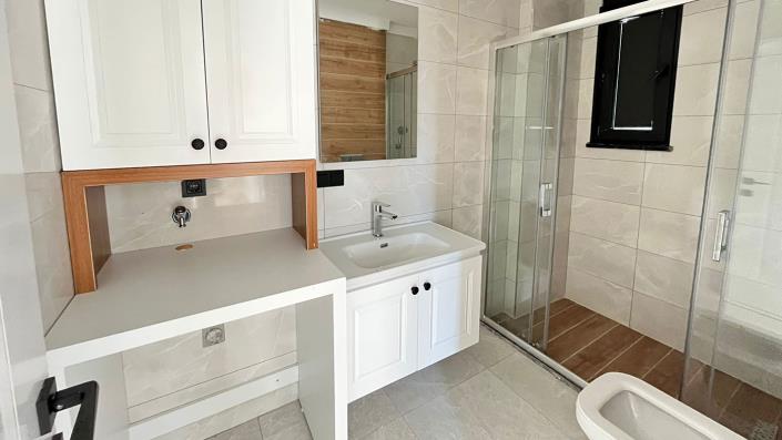 Image No.24-1 Bed Apartment for sale