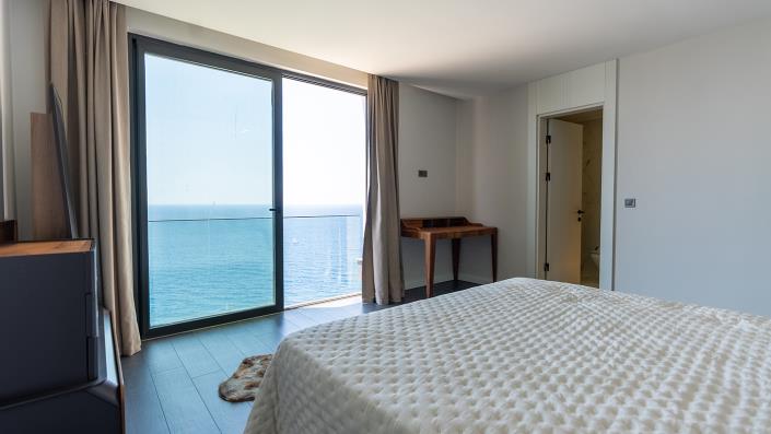 Image No.18-2 Bed Apartment for sale