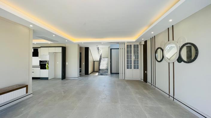 Image No.4-Villa / Détaché de 4 chambres à vendre à Çamyuva