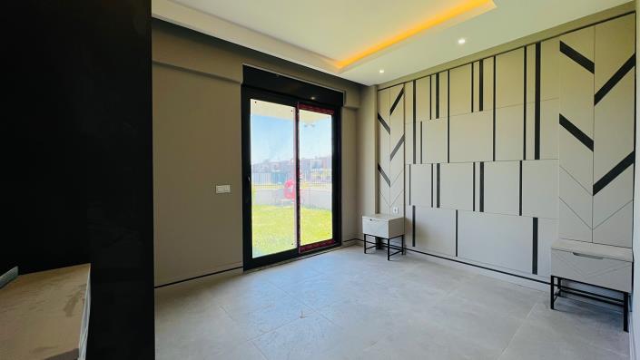 Image No.8-Villa / Détaché de 4 chambres à vendre à Çamyuva