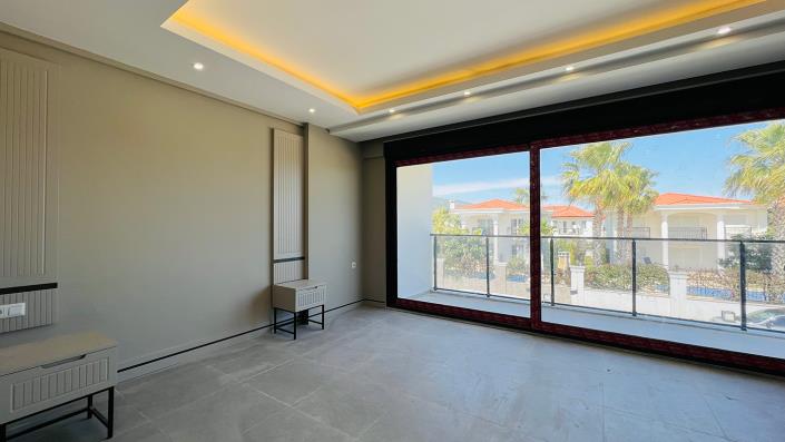 Image No.15-Villa / Détaché de 4 chambres à vendre à Çamyuva