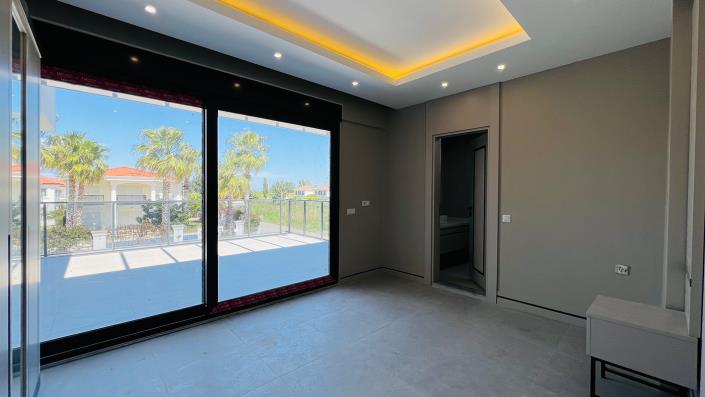 Image No.16-Villa / Détaché de 4 chambres à vendre à Çamyuva