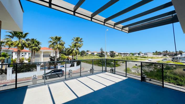 Image No.25-Villa / Détaché de 4 chambres à vendre à Çamyuva