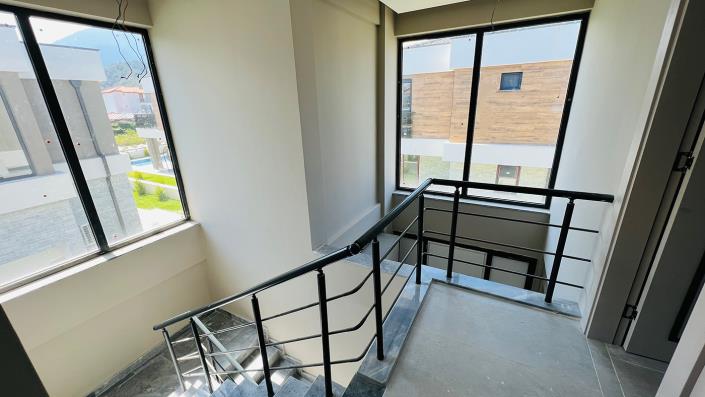 Image No.17-Villa / Détaché de 4 chambres à vendre à Çamyuva