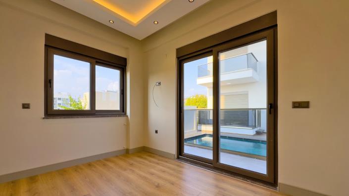 Image No.22-1 Bed Apartment for sale