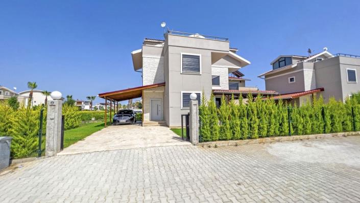 Image No.4-3 Bed Villa / Detached for sale