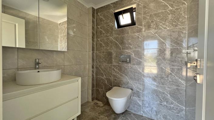 Image No.25-3 Bed Villa / Detached for sale