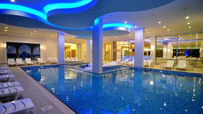 pool-in