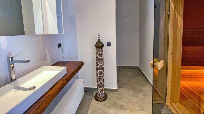 Image No.17-4 Bed Villa / Detached for sale