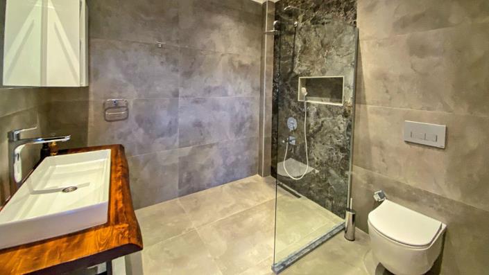 Image No.20-4 Bed Villa / Detached for sale