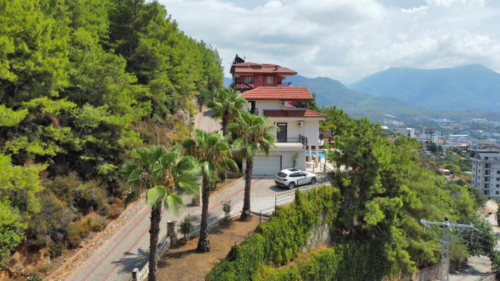 Image No.9-4 Bed Villa / Detached for sale