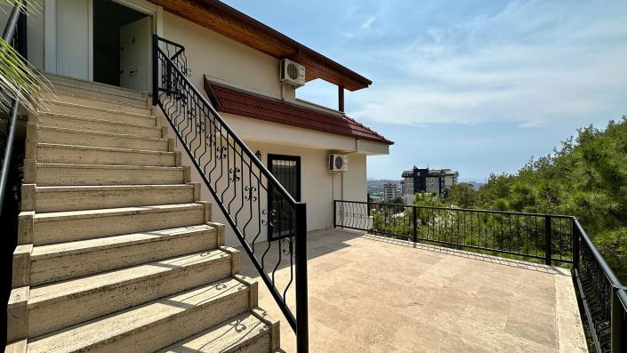 Image No.31-4 Bed Villa / Detached for sale