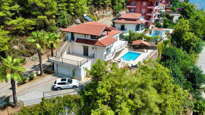 Image No.6-4 Bed Villa / Detached for sale