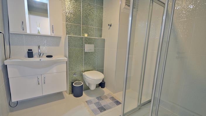 Image No.25-3 Bed Apartment for sale