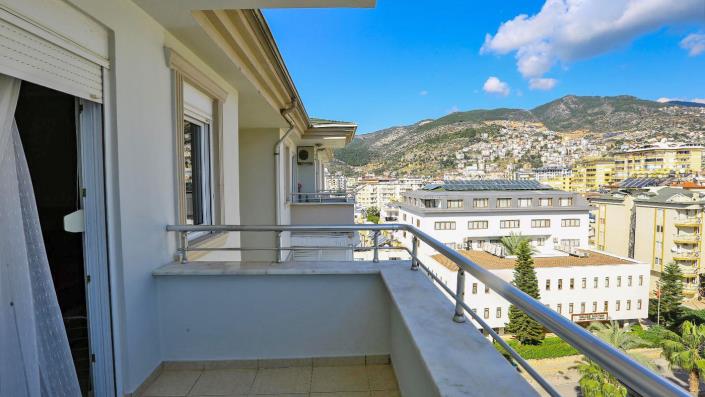 Image No.17-2 Bed Apartment for sale