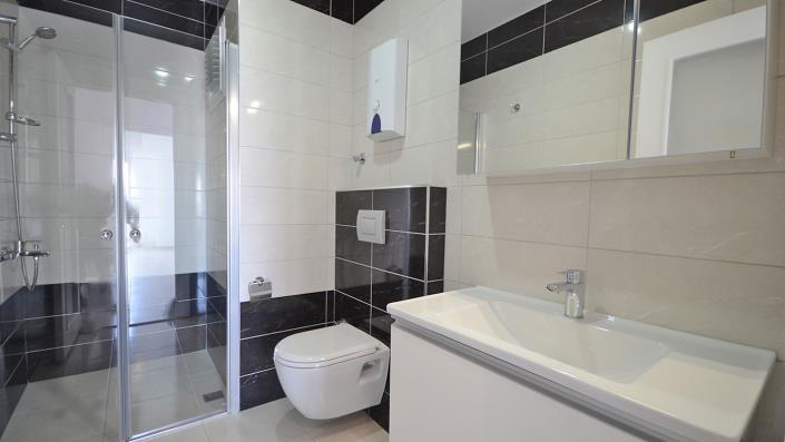 Image No.20-2 Bed Apartment for sale