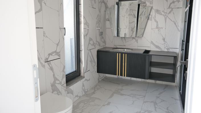 Image No.33-1 Bed Apartment for sale