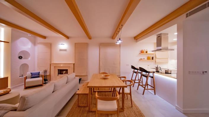 Image No.10-2 Bed Villa for sale