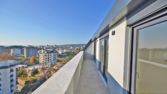 Image No.26-3 Bed Penthouse for sale