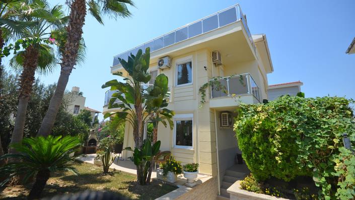 Image No.1-Villa / Détaché de 3 chambres à vendre à Konakli