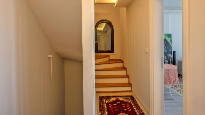 Image No.15-Villa / Détaché de 4 chambres à vendre à Oba