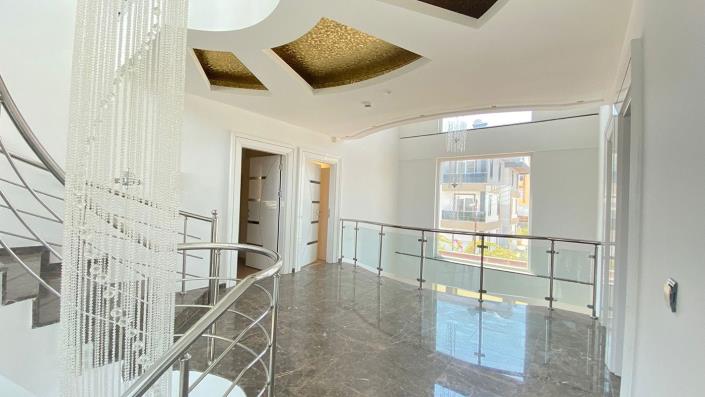 Image No.11-Villa / Détaché de 8 chambres à vendre à Belek