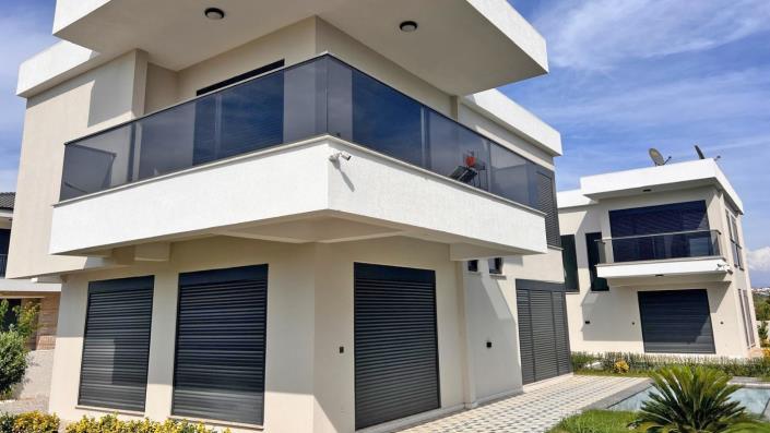 Image No.5-2 Bed Villa / Detached for sale