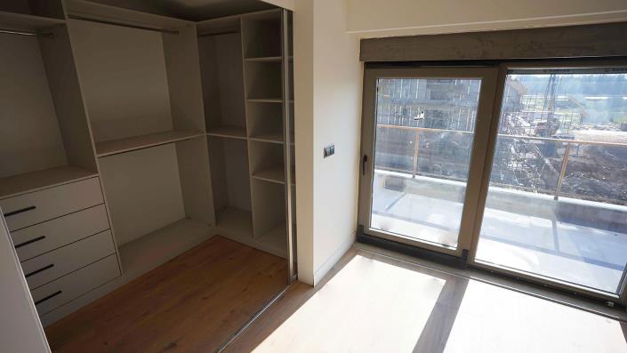 Image No.10-4 Bed Villa for sale