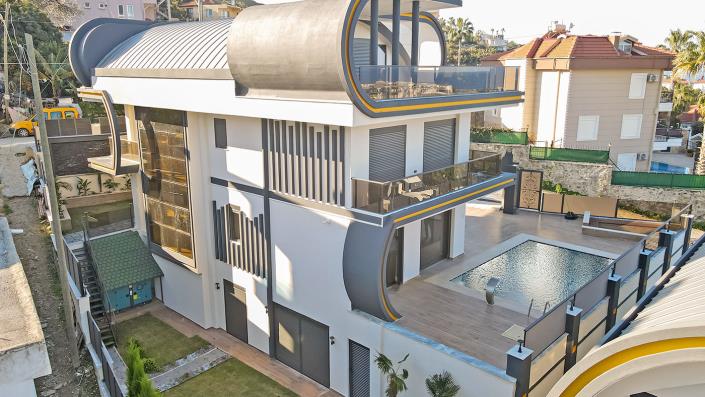 Image No.5-5 Bed Villa / Detached for sale