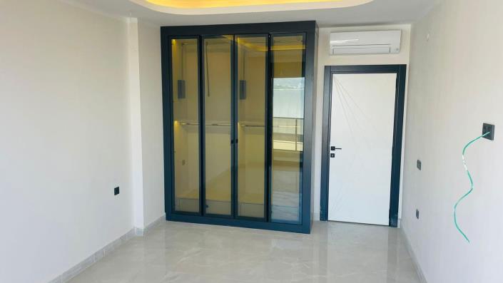 Image No.18-5 Bed Villa / Detached for sale