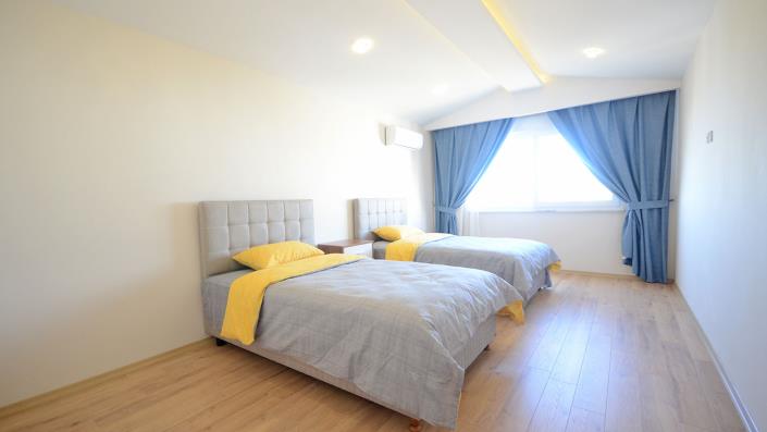 Image No.17-5 Bed Penthouse for sale