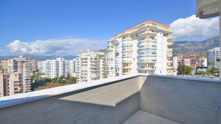 Image No.41-5 Bed Penthouse for sale