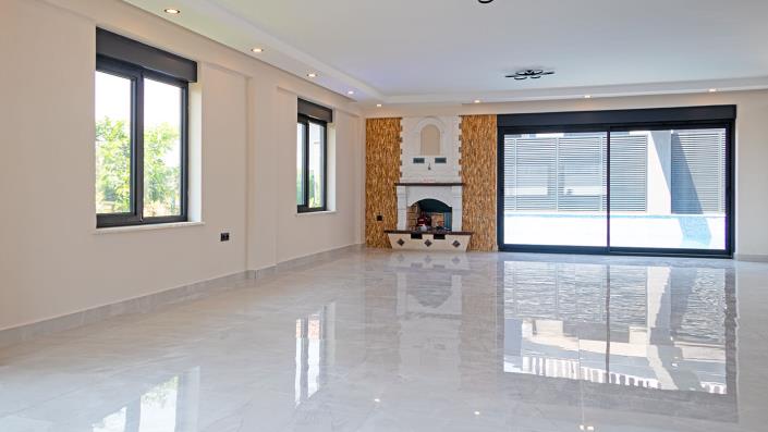 Image No.12-5 Bed Villa / Detached for sale