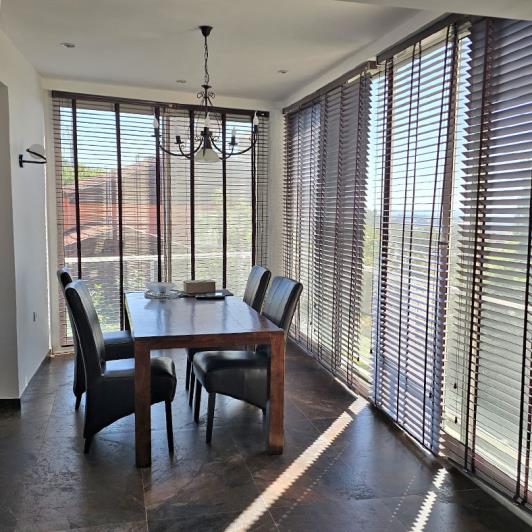 Image No.24-9 Bed Apartment for sale