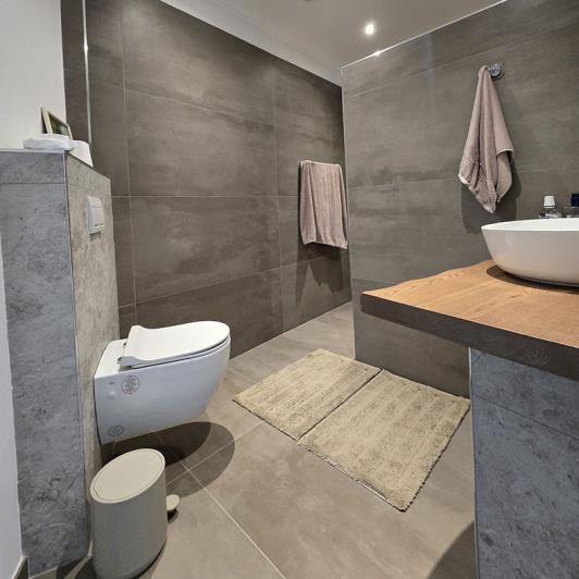 Image No.49-9 Bed Apartment for sale