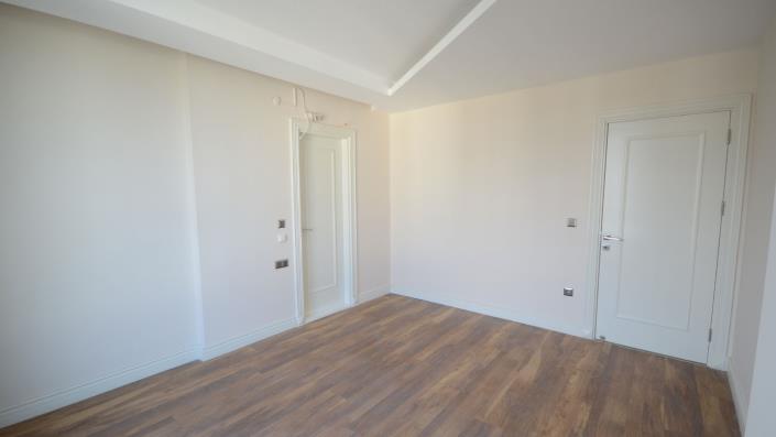 Image No.12-4 Bed Penthouse for sale