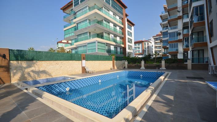 Image No.42-4 Bed Penthouse for sale