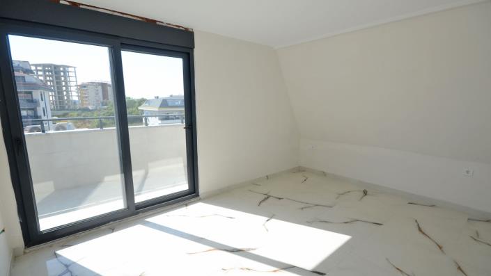 Image No.10-2 Bed Penthouse for sale