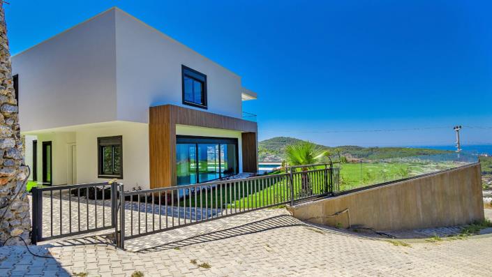 Image No.6-4 Bed Villa / Detached for sale
