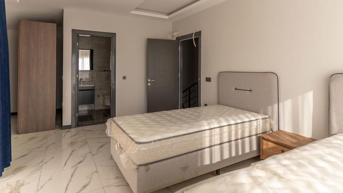 Image No.16-3 Bed Penthouse for sale