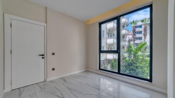 Image No.23-1 Bed Apartment for sale