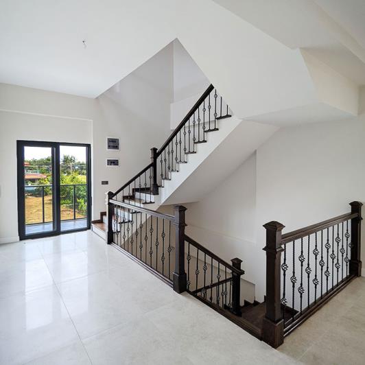 Image No.16-7 Bed Villa / Detached for sale