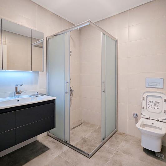 Image No.28-7 Bed Villa / Detached for sale