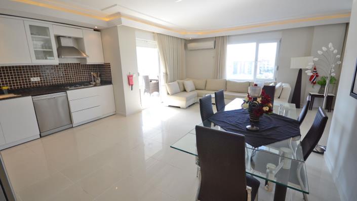 Image No.21-3 Bed Apartment for sale