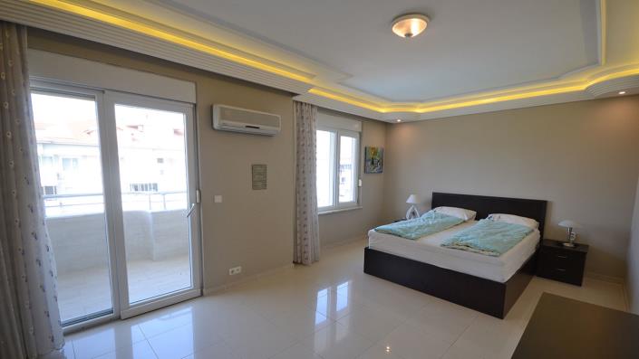 Image No.28-3 Bed Penthouse for sale