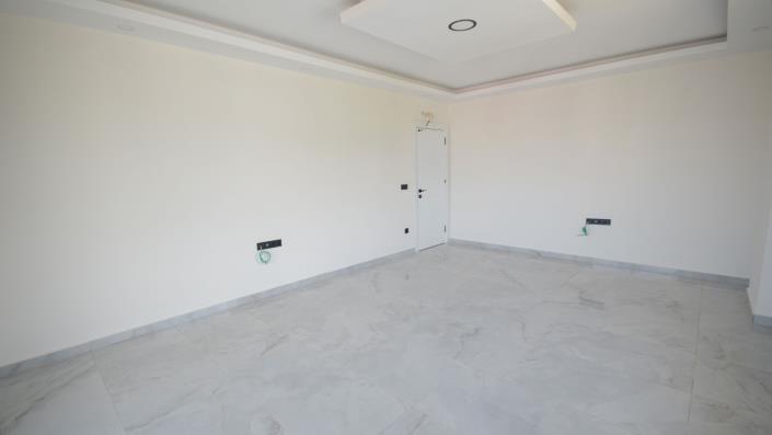 Image No.11-5 Bed Penthouse for sale