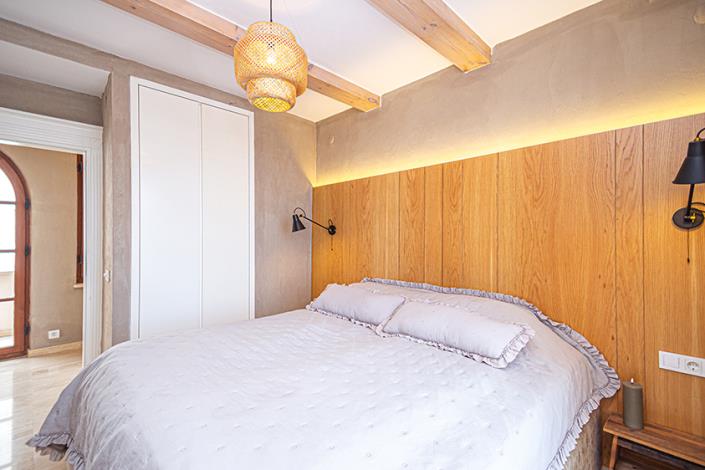 Image No.29-5 Bed Villa / Detached for sale