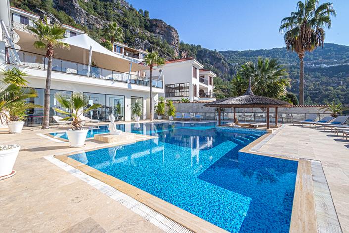 Image No.49-5 Bed Villa / Detached for sale