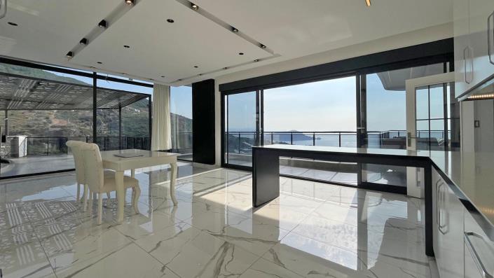 Image No.18-4 Bed Villa / Detached for sale